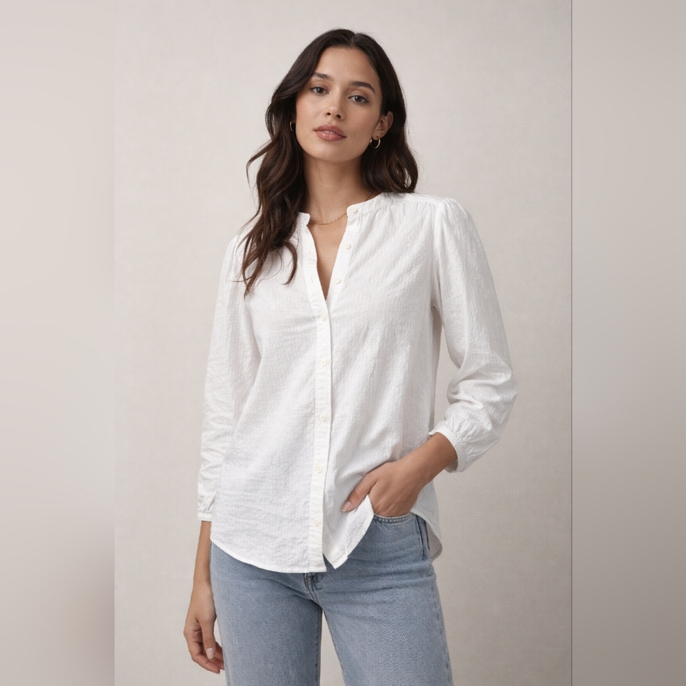 🤍 Something Navy White Textured Button-Front Blo… - image 1